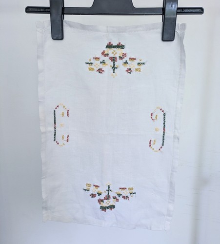 Vintage embroidered small - vintage,